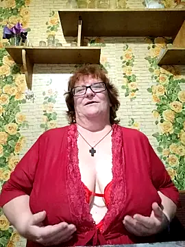 Snapshot of TATSI23 chatting on 10.24.25 TATSI23 online show from 10.24.25