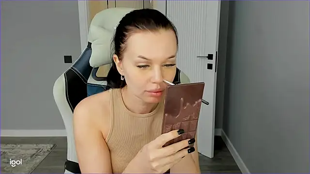 Snapshot of Marry_Jein13 chatting on 10.14.25 Marry Jein13 online show from 10.14.25