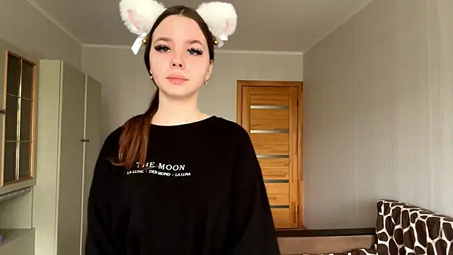 EhtelBiondi online show from 05.15.26
