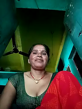 Snapshot of Nm_sanjna chatting on 10.07.25 Nm sanjna online show from 10.07.25