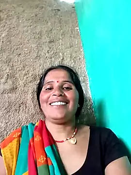 Snapshot of Nm_sanjna chatting on 10.13.25 Nm sanjna online show from 10.13.25