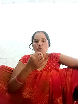 Snapshot of Nm_sanjna chatting on 10.21.25 Nm sanjna online show from 10.21.25