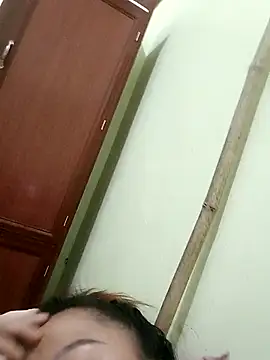 Snapshot of Ducky27021991 chatting on 10.14.25 Ducky27021991 online show from 10.14.25