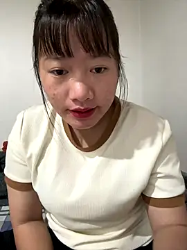 TrangNemo online show from 11.30.25