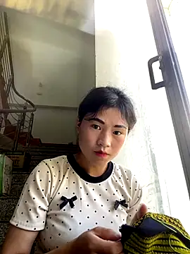 Mylinh- online show from 10.11.25