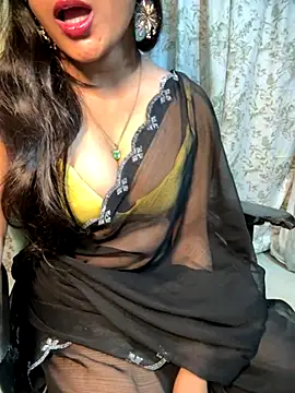 Snapshot of chocogirl_001 chatting on 10.10.25 chocogirl 001 online show from 10.10.25