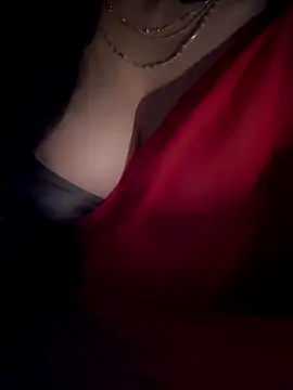 Snapshot of chocogirl_001 chatting on 11.07.25 chocogirl 001 online show from 11.07.25