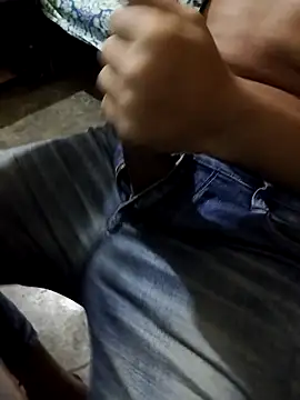 Snapshot of TanjiroCamadoo chatting on 10.11.25 TanjiroCamadoo online show from 10.11.25