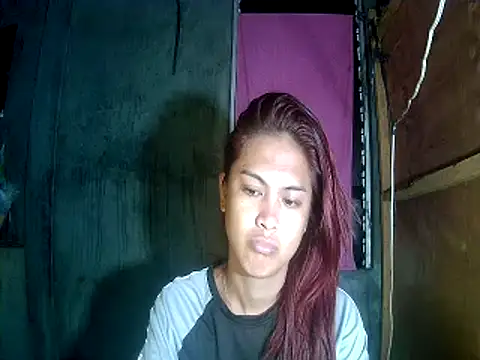 Snapshot of hottrisha1999 chatting on 10.22.25 hottrisha1999 online show from 10.22.25