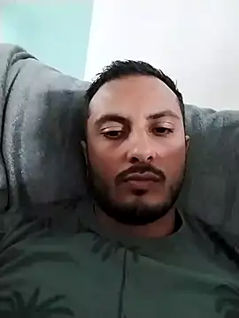 Snapshot of chocoman3 chatting on 10.06.25 chocoman3 online show from 10.06.25