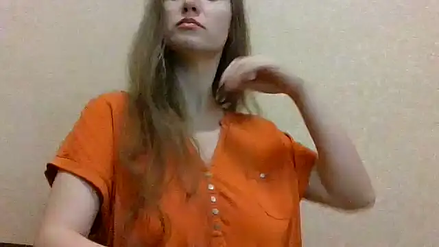 Snapshot of Lynirina chatting on 02.03.26 Lynirina online show from 02.03.26