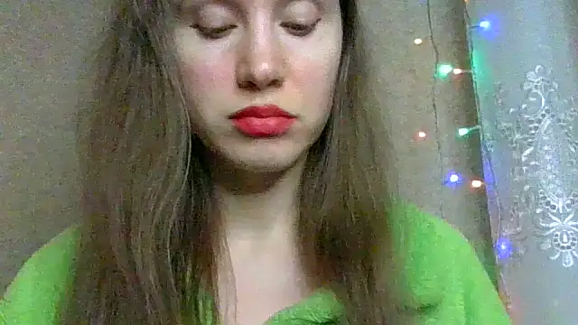 Snapshot of Lynirina chatting on 02.03.26 Lynirina online show from 02.03.26