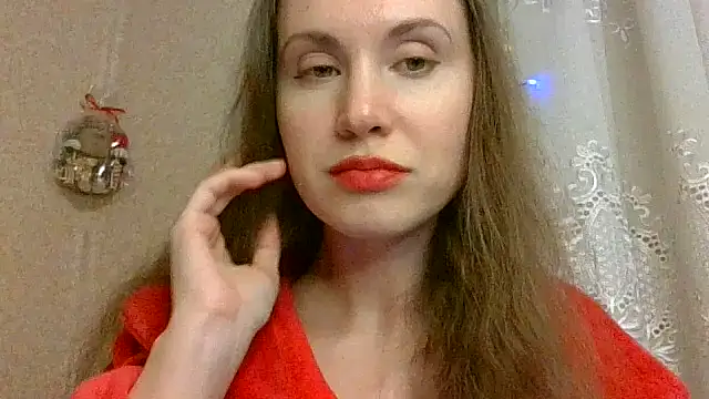 Snapshot of Lynirina chatting on 02.24.26 Lynirina online show from 02.24.26