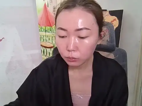 Snapshot of Ysolena chatting on 02.22.26 Ysolena online show from 02.22.26