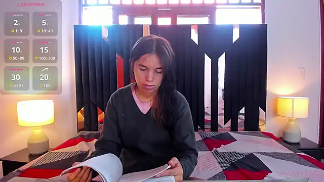 Sofy and Mia online show from 11.10.25