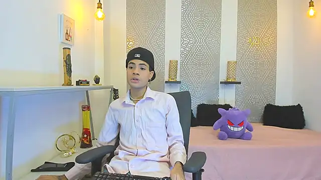 JacobBlackwell  online show from 11.17.25