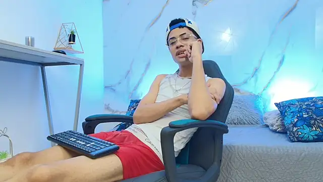 Snapshot of JacobBlackwell_ chatting on 03.02.26 JacobBlackwell online show from 03.02.26