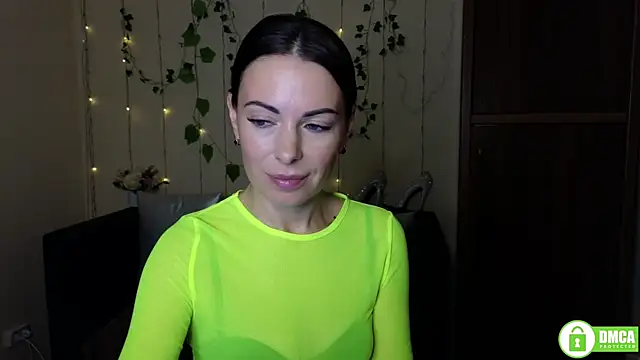 Snapshot of Rita_lovvylyou chatting on 10.24.25 Rita lovvylyou online show from 10.24.25