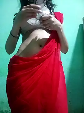 Hornyme18 online show from 10.29.25