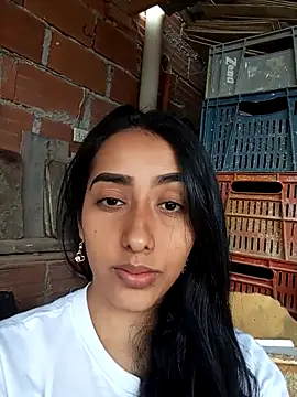Snapshot of Queen_sofya chatting on 10.23.25 Queen sofya online show from 10.23.25