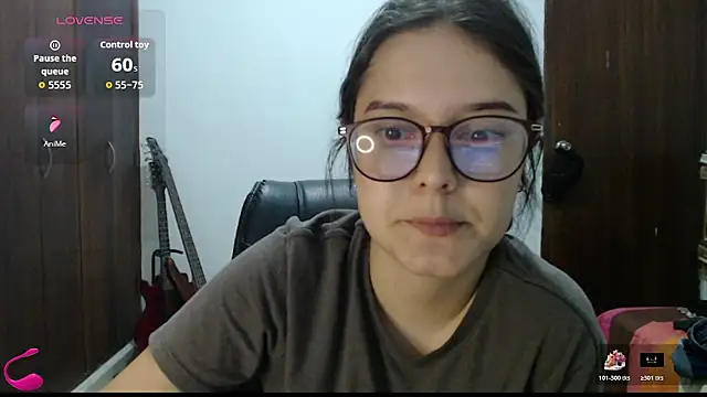 Snapshot of CarlaLorez chatting on 05.30.26 CarlaLorez online show from 05.30.26