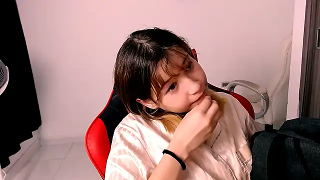 EmuOtori online show from 01.06.26