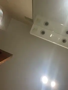 suarezz  online show from 10.14.25