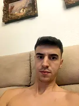 suarezz  online show from 10.26.25