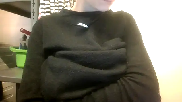 SuperValentina online show from 03.28.26