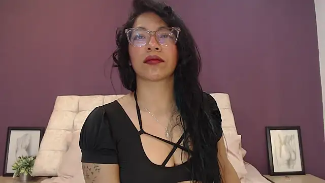 PaulinaColeman online show from 12.17.25