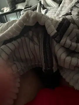 jakeBigCock1905 online show from 04.17.26