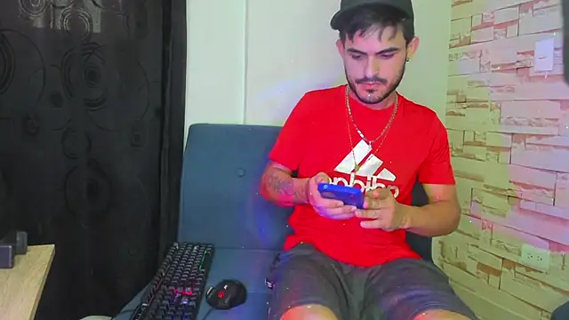 Master King Crazzy777 online show from 10.20.25