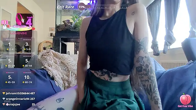 Snapshot of Inked_Snow_Muse chatting on 10.09.25 Inked Snow Muse online show from 10.09.25