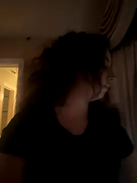 Snapshot of tiffanyxoxo515 chatting on 11.04.25 tiffanyxoxo515 online show from 11.04.25