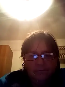 Snapshot of MilaCold5443 chatting on 10.15.25 MilaCold5443 online show from 10.15.25