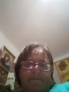 Snapshot of MilaCold5443 chatting on 10.23.25 MilaCold5443 online show from 10.23.25