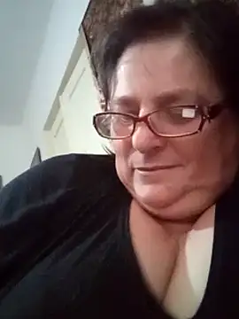 MilaCold5443 online show from 12.22.25