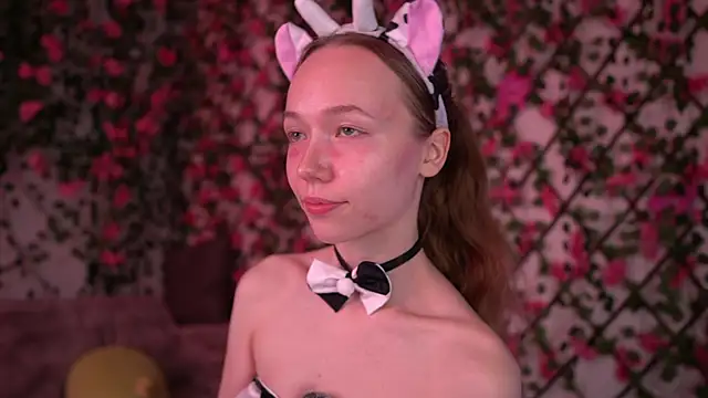 Petite Polly online show from 11.29.25