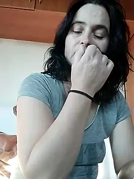 Ella-433 online show from 11.24.25