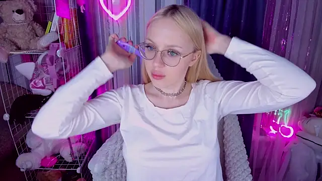 CeaneLino online show from 04.06.26