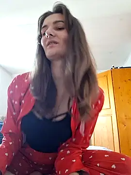 Snapshot of Nika_aa chatting on 10.09.25 Nika aa online show from 10.09.25