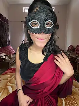 Snapshot of Lovebirdss chatting on 02.05.26 Lovebirdss online show from 02.05.26