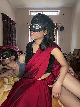 Snapshot of Lovebirdss chatting on 02.08.26 Lovebirdss online show from 02.08.26