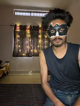 Snapshot of Lovebirdss chatting on 02.20.26 Lovebirdss online show from 02.20.26