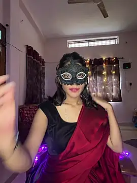 Snapshot of Lovebirdss chatting on 02.21.26 Lovebirdss online show from 02.21.26