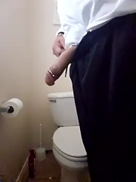 Snapshot of B1GLO chatting on 02.16.26 B1GLO online show from 02.16.26