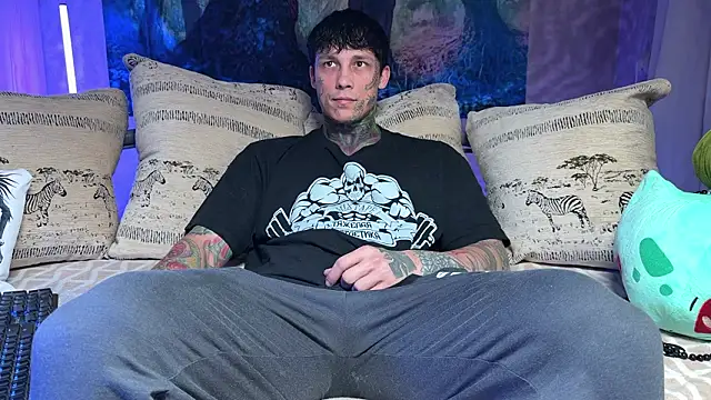 Snapshot of Anubisgods chatting on 01.18.26 Anubisgods online show from 01.18.26