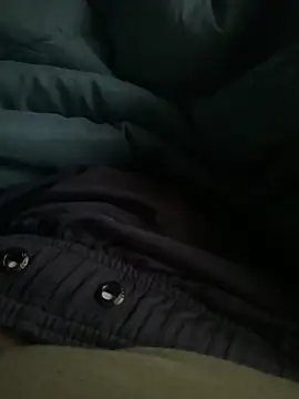 Snapshot of Steven-1989 chatting on 11.20.25 Steven-1989 online show from 11.20.25