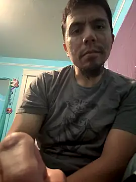 Snapshot of Steven-1989 chatting on 11.21.25 Steven-1989 online show from 11.21.25