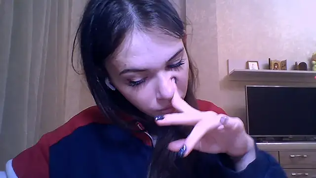 CeyaLier online show from 11.12.25